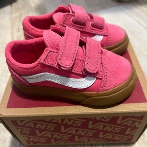 Vans Kids Shoes in Pink and White